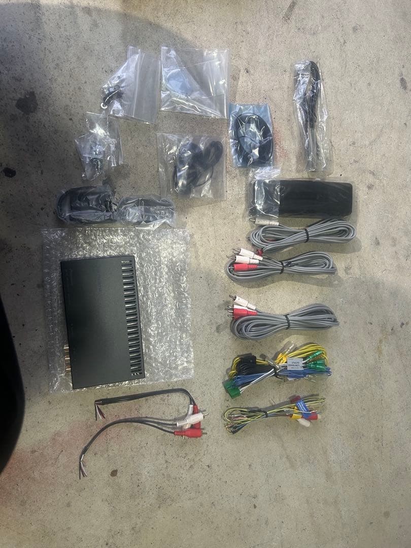 carrozzeria DEH-P01付属アンプ　その他付属品　新品です。