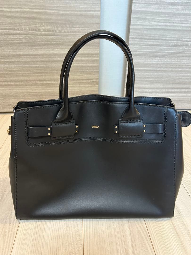 FURLA ビジネスバッグ A4収納可 自立 保存袋付き