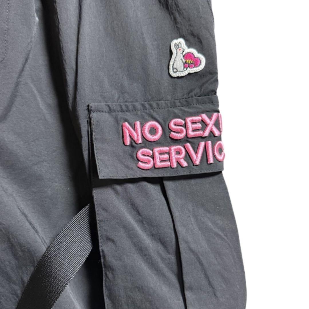 FR2 梅 カーゴパンツ パンツ ブラックNO SEXUAL SERVICE