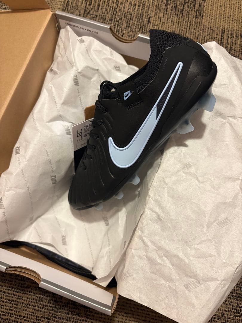 新品　超大特価　ナイキ　ティエンポ レジェンド 10 エリート FG 25cm