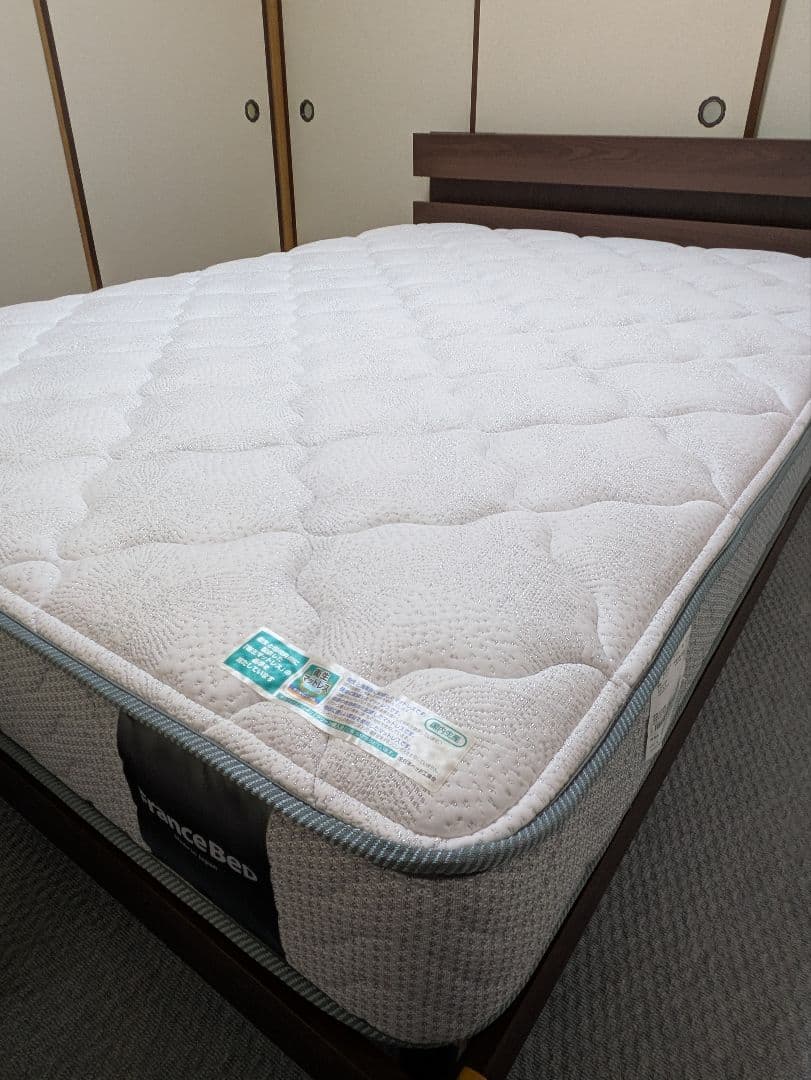特価中【美品 配送料込】フランスベッド TW-100α ダブルマットレス