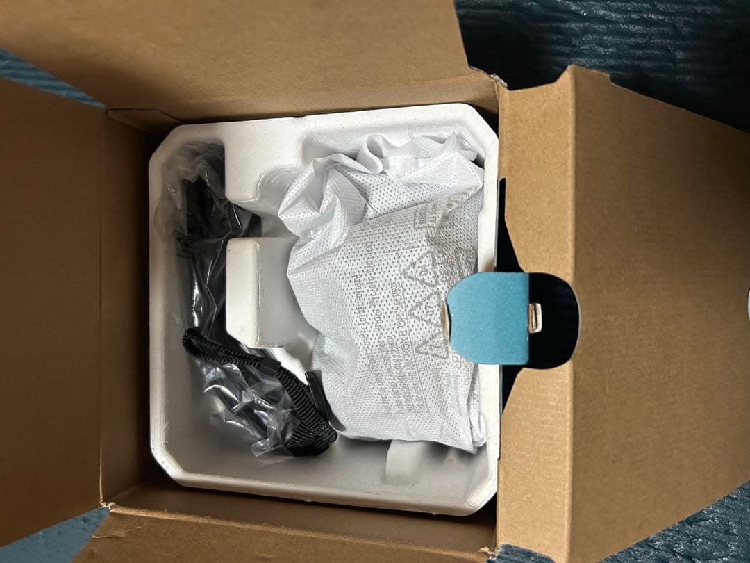 LUMIX Gシリーズ ミラーレスカメラ ブラック　DC-G100DK