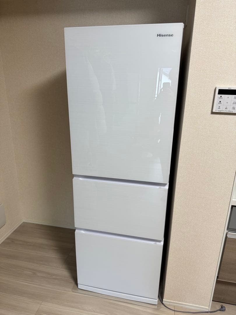 【高年式モデル356L】 Hisense 大型冷蔵庫 白　2023年式