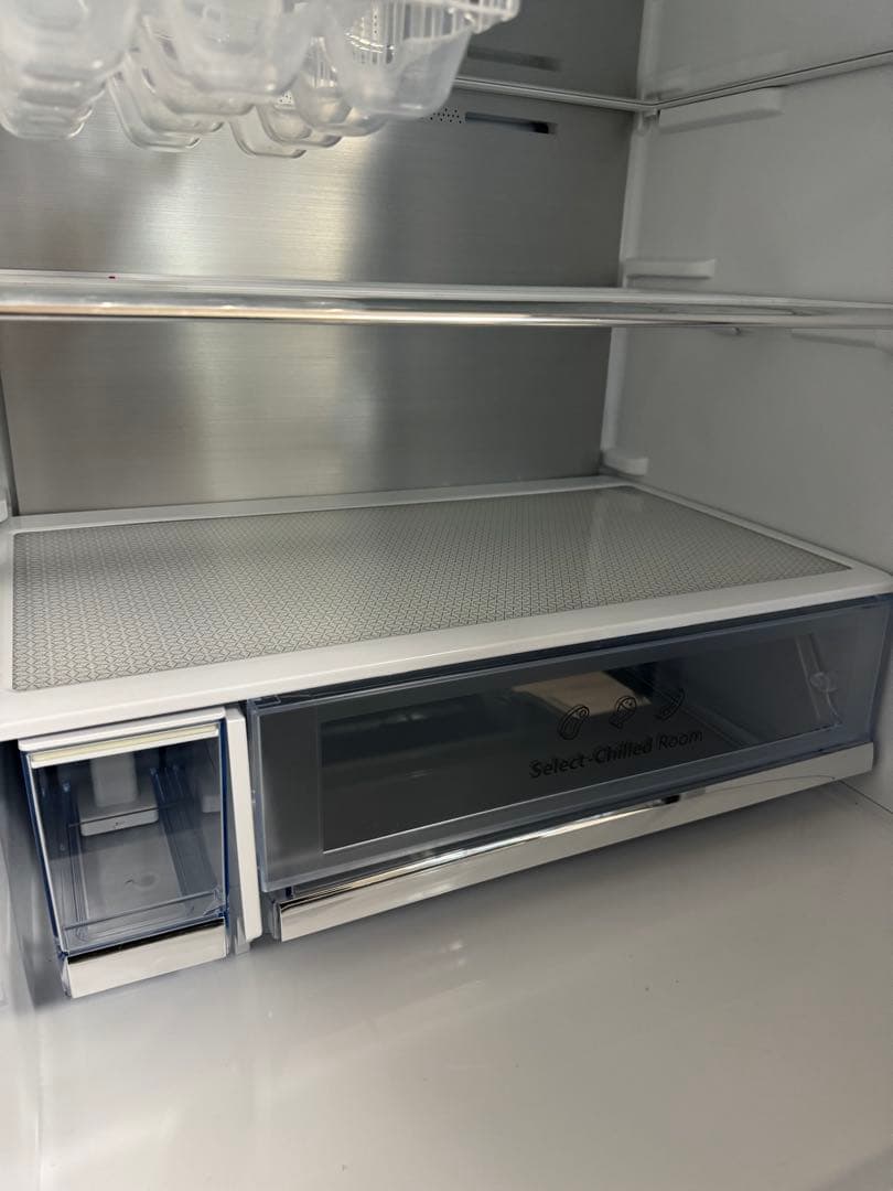 【高年式モデル356L】 Hisense 大型冷蔵庫 白　2023年式