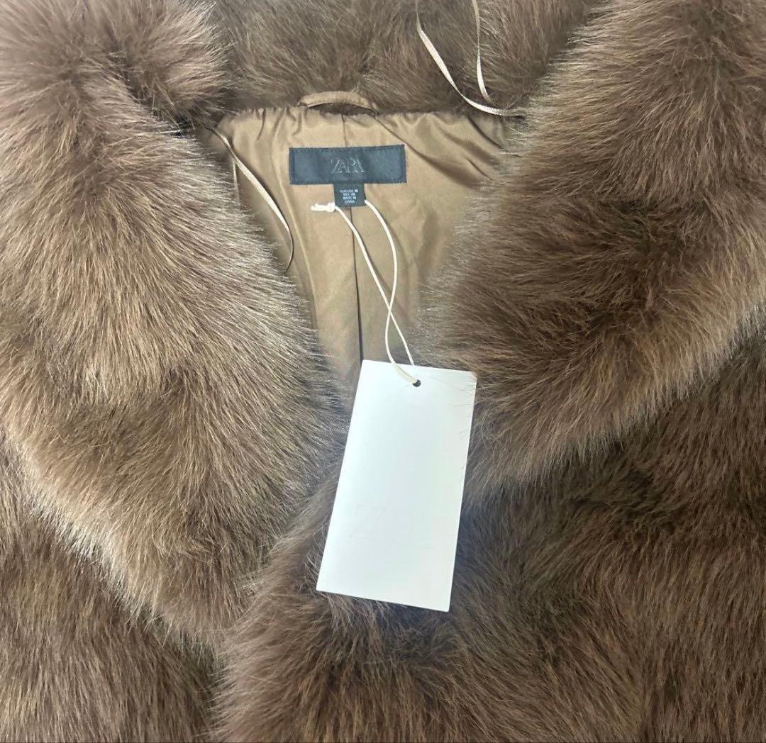 完売品ZARA ショートフェイクファーコート Mサイズ新品タグ付き　ブラウン