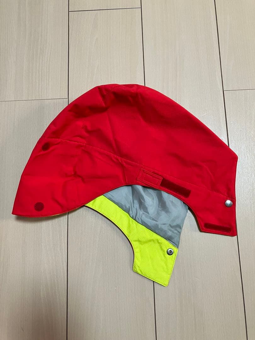 美品❗️DESCENTE 150センチ スキーウェア 上下セット　キッズ