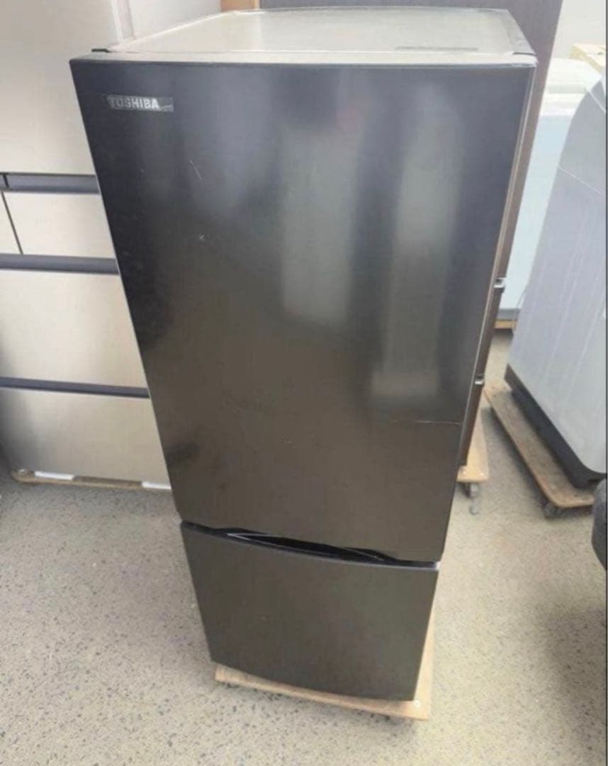 【高年式】 2023年式 153L TOSHIBA冷蔵庫 GR-U15BS(K)