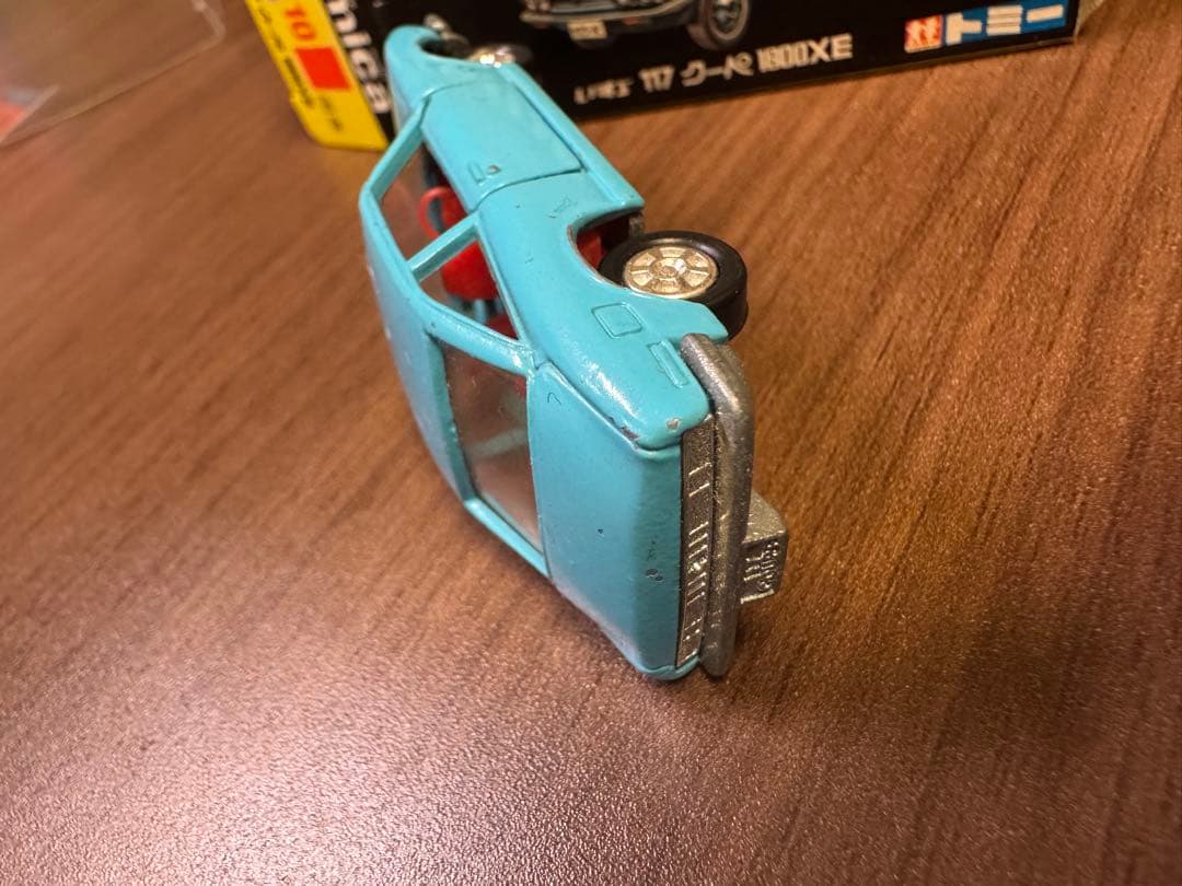 トミカ 黒箱 いすゞ 117クーペ1800XE【小田急特注】