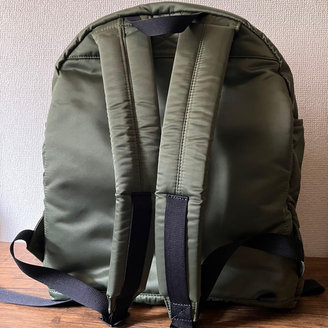 ブルーラグ BLUE LUG リュック padding olive