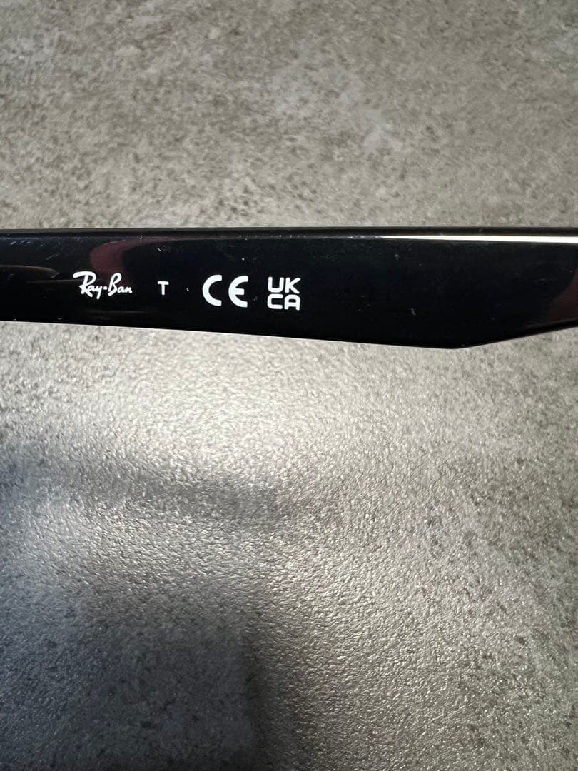 レイバン　サングラス　RB4392D 601/87「ケースなし」