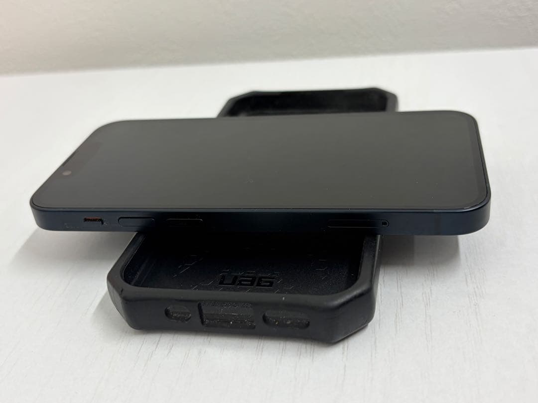 iPhone 13 mini 256GB ミッドナイト　極美品