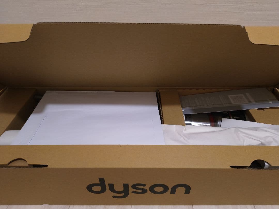 新品未使用　Dyson cyclone v10 Fluffy SV12