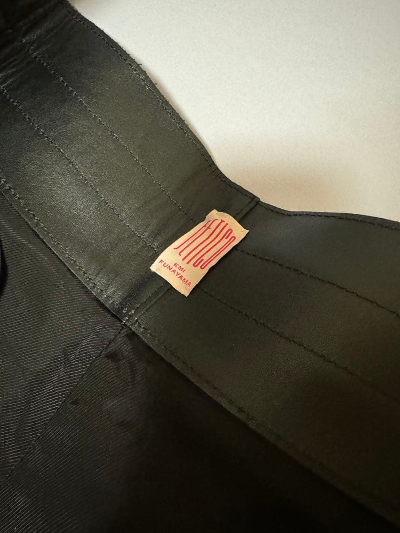 fetico 革ベルトスカート