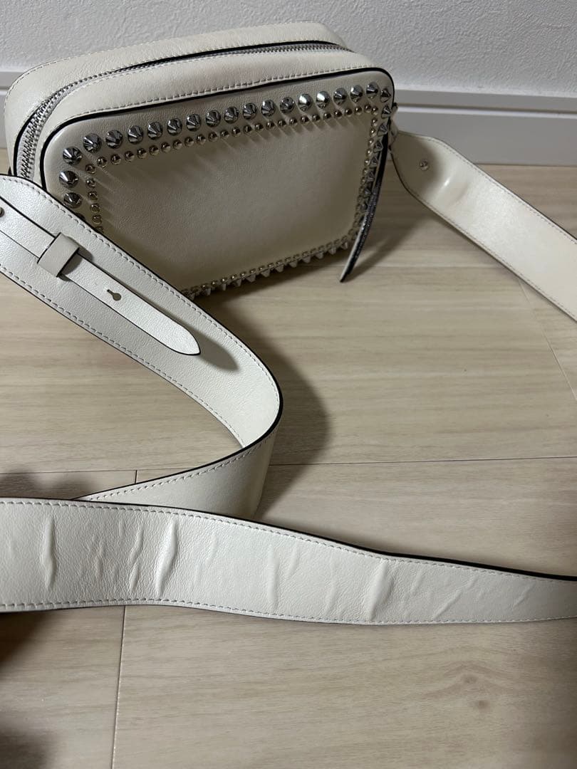 JIMMY CHOO（ジミーチュウ）ショルダーバッグ