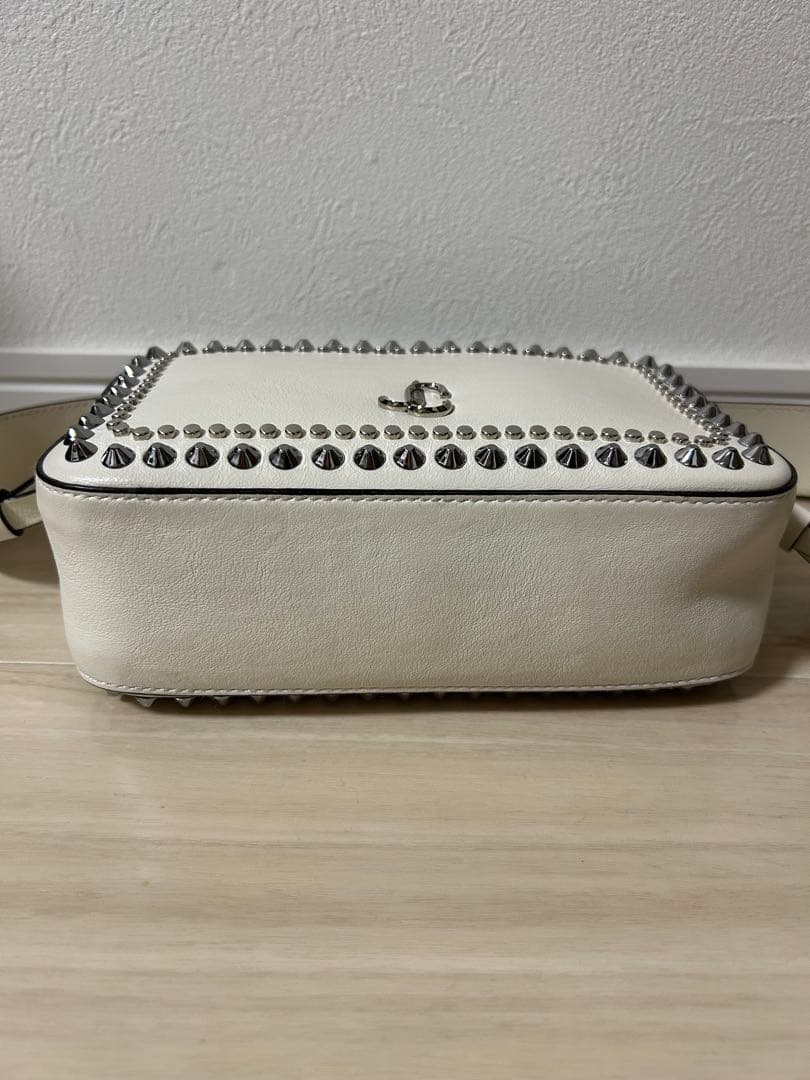 JIMMY CHOO（ジミーチュウ）ショルダーバッグ