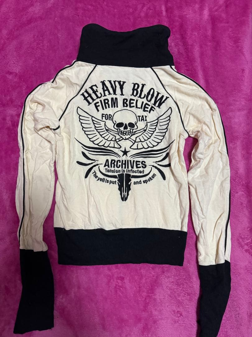 d.i.a. スカルデザイン パーカー