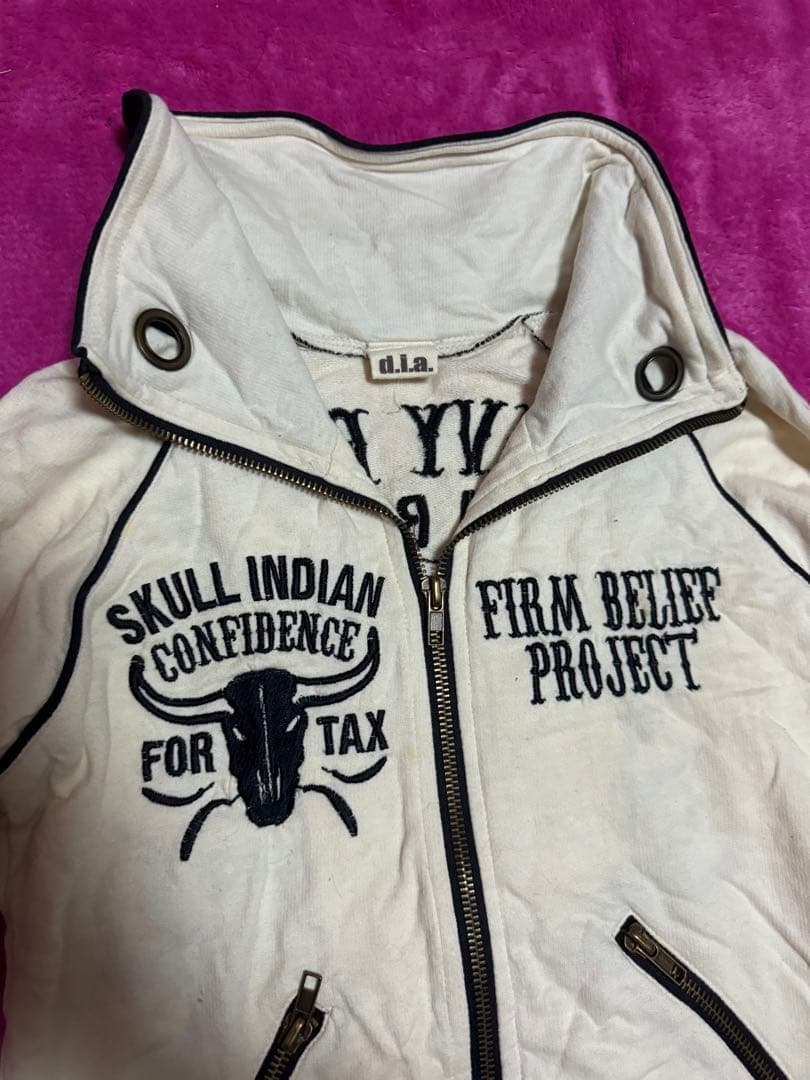 d.i.a. スカルデザイン パーカー