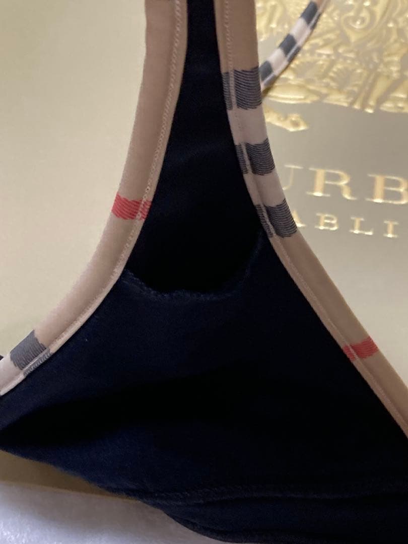 ほぼ未使用　バーバリー ロンドン　セパレート水着　ビキニ 黒