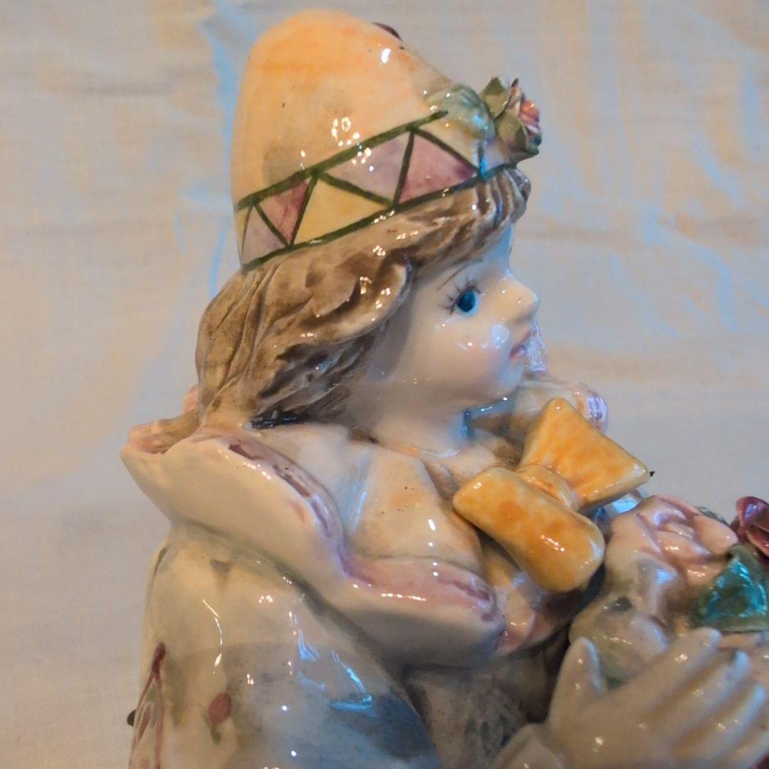 陶器のオルゴール人形　イエスタディ 高さ15cm