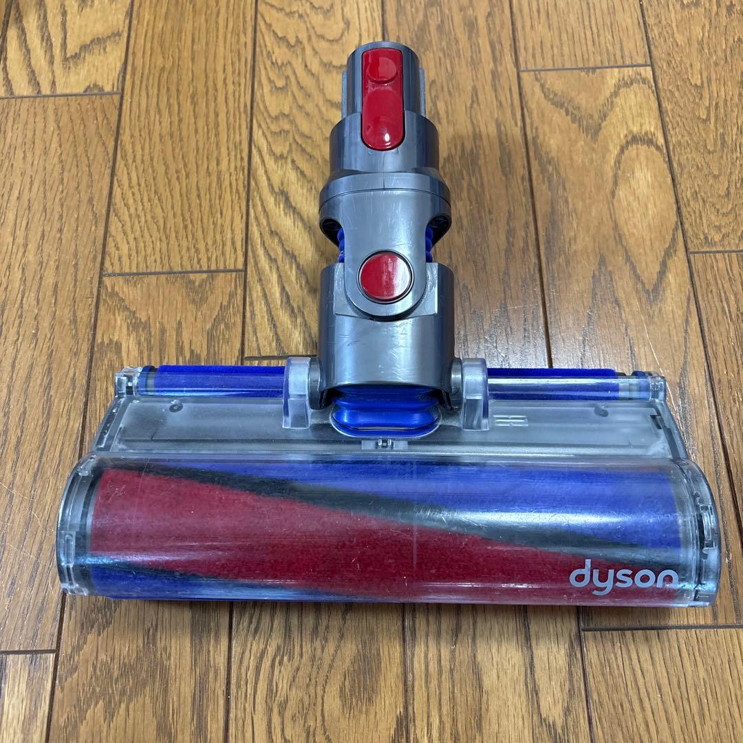 Dyson V8 スティッククリーナー 本体 各種アタッチメント付き