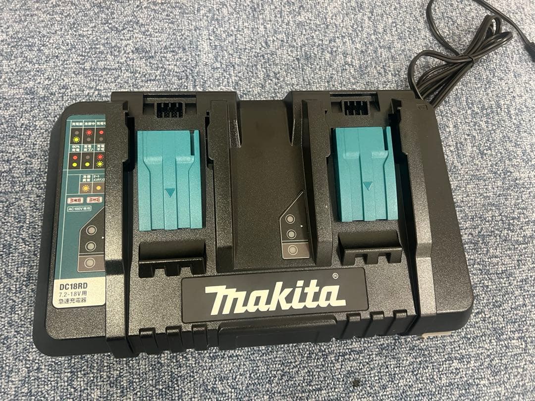 バッテリー＆充電器付きMakita MHW080D 高圧洗浄機本体
