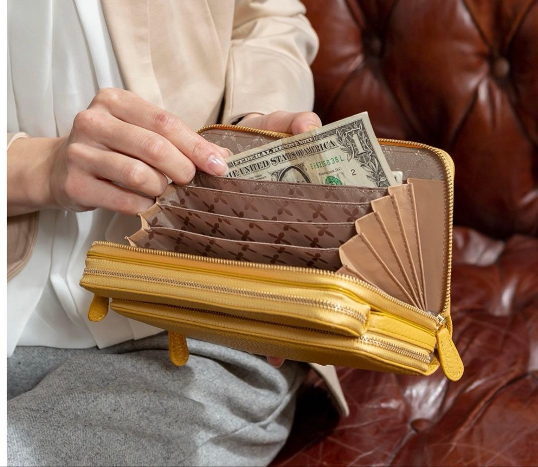 新品箱付き　Chiocciola キオッチョラ　三層独立ウォレット