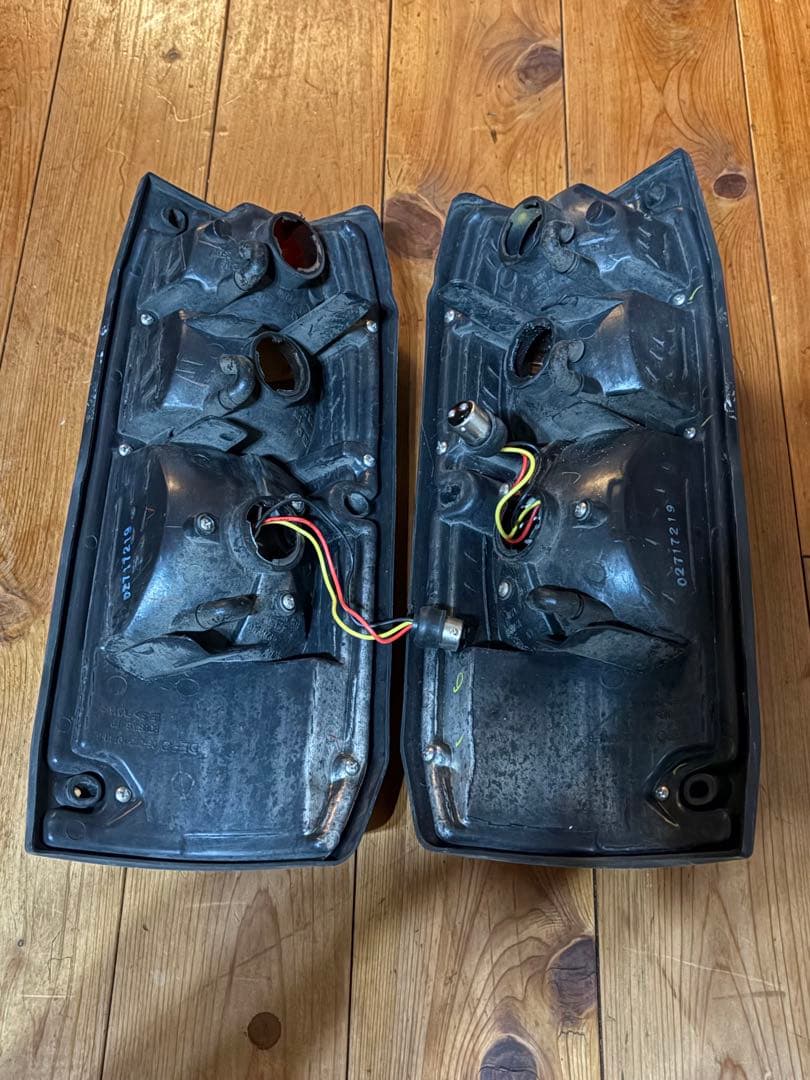 78プラド　71プラド　DEPO LEDテールランプユニット