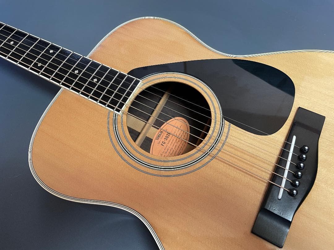 YAMAHA FG-302B 美品です