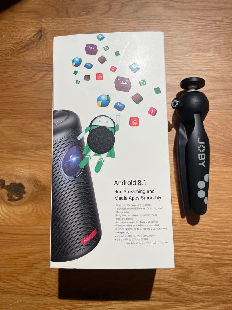 り*り様 NEBULA Capsule Max プロジェクター本体　三脚付き！！