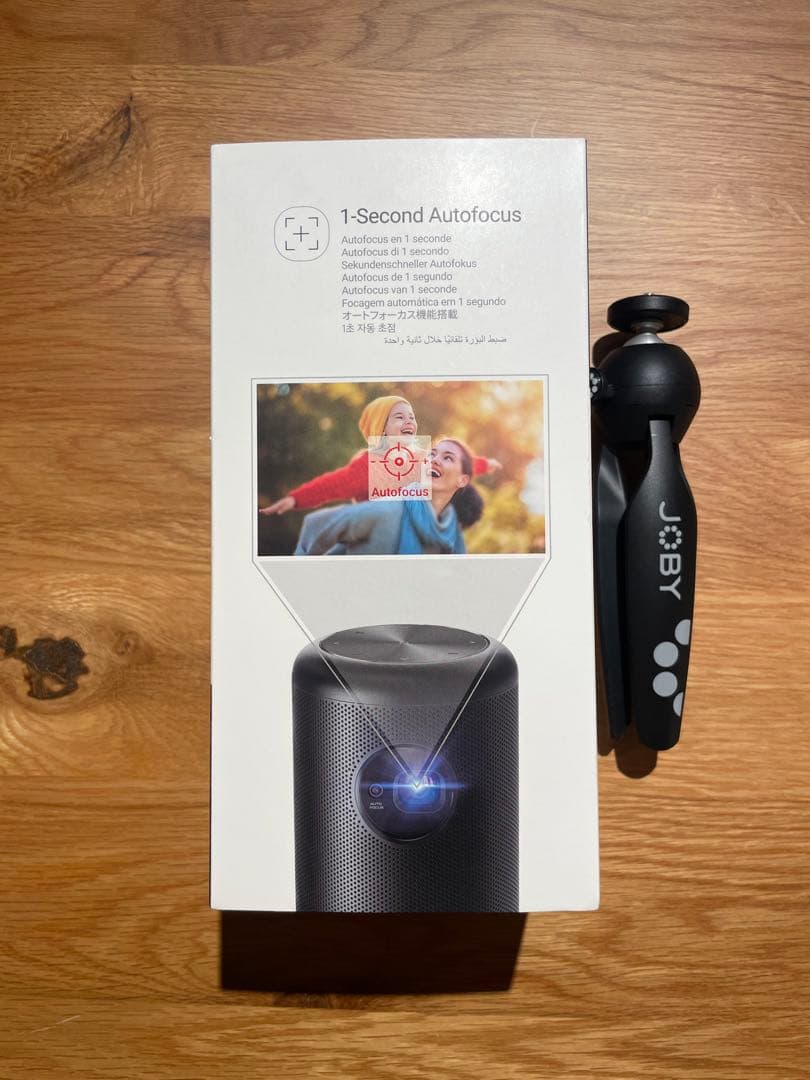 り*り様 NEBULA Capsule Max プロジェクター本体　三脚付き！！