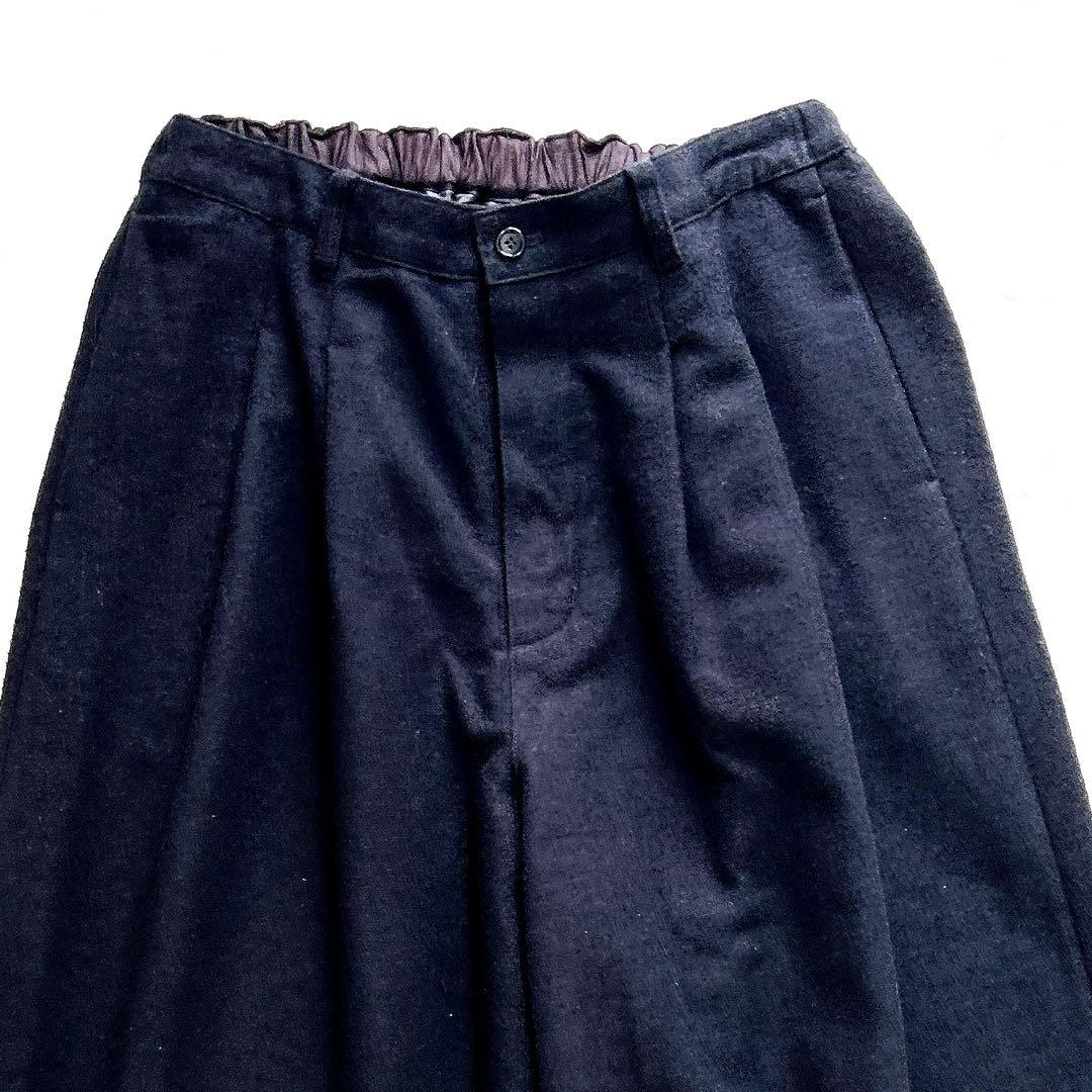ネストローブ　ガウチョパンツ　タック　ウール　ワイドパンツ　クロップド丈