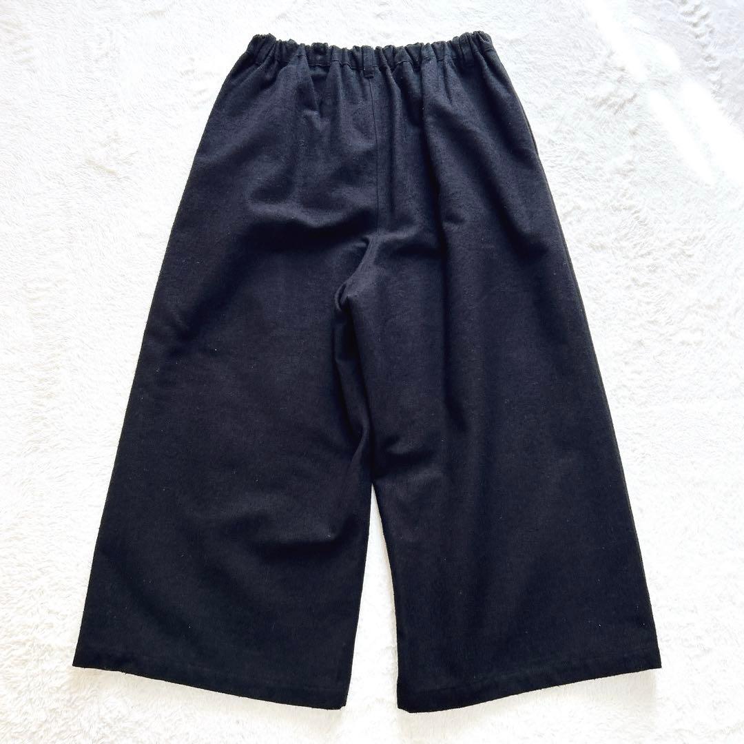 ネストローブ　ガウチョパンツ　タック　ウール　ワイドパンツ　クロップド丈