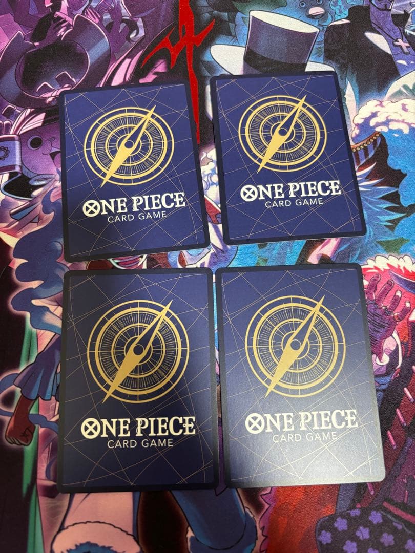 クマシークレットパラレル4枚セット　美品　メルカリ便