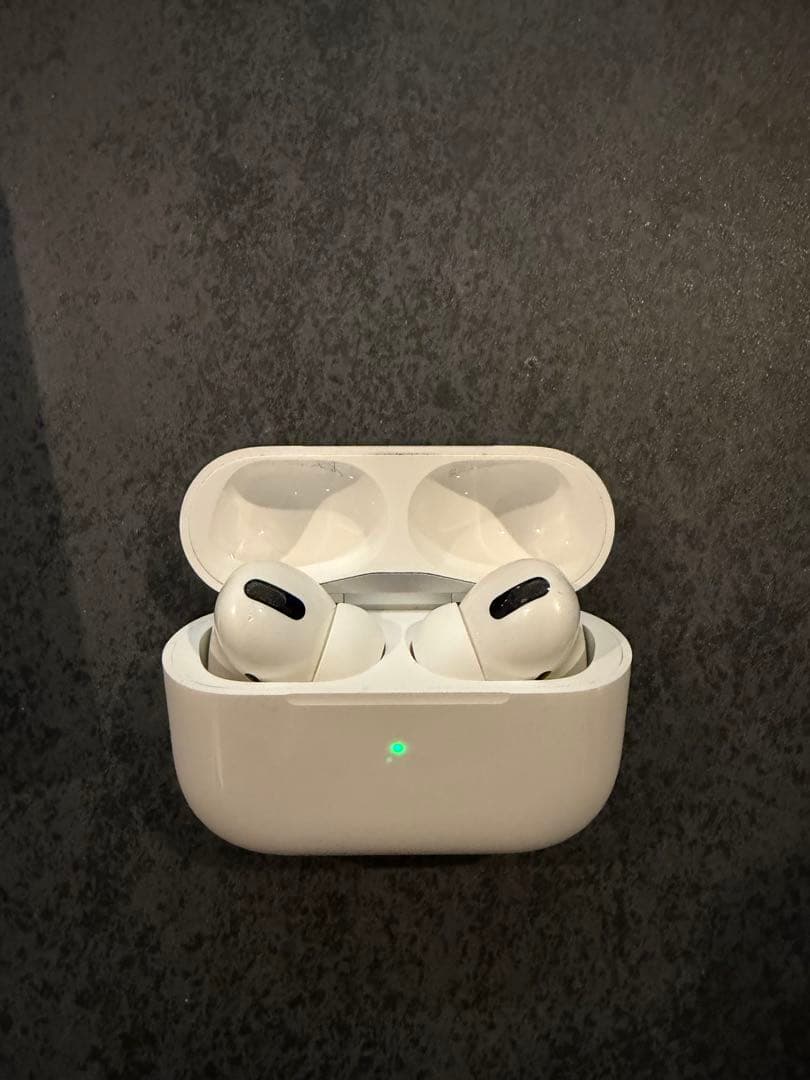 イヤホン AirPods Pro MWP22J/A