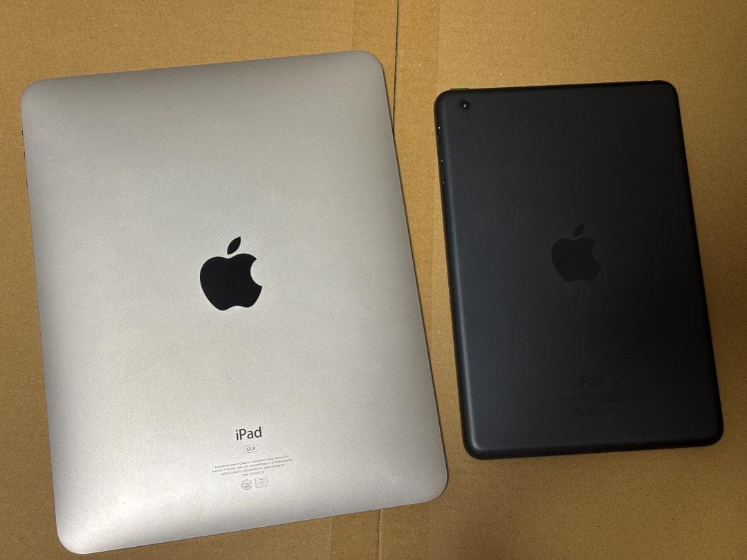 【超貴重】初代iPadと初代iPad mini 2台セット（ゾンビカフェ等対応）