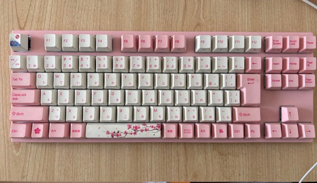 美品最安値Varmilo 桜キーボード　JIS配列　銀軸