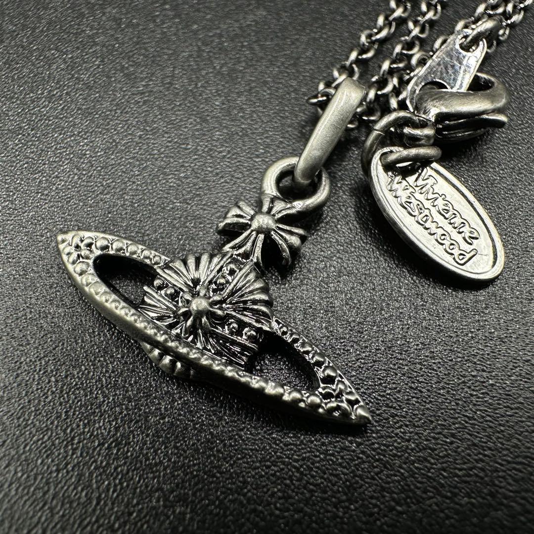 Vivienne Westwood ネックレス シルバー ブラック色 r8182