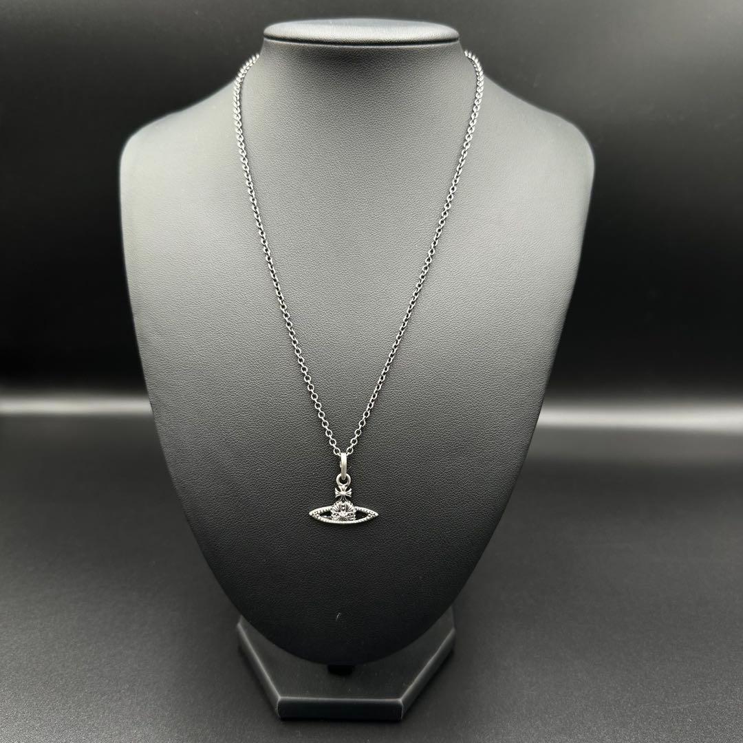 Vivienne Westwood ネックレス シルバー ブラック色 r8182