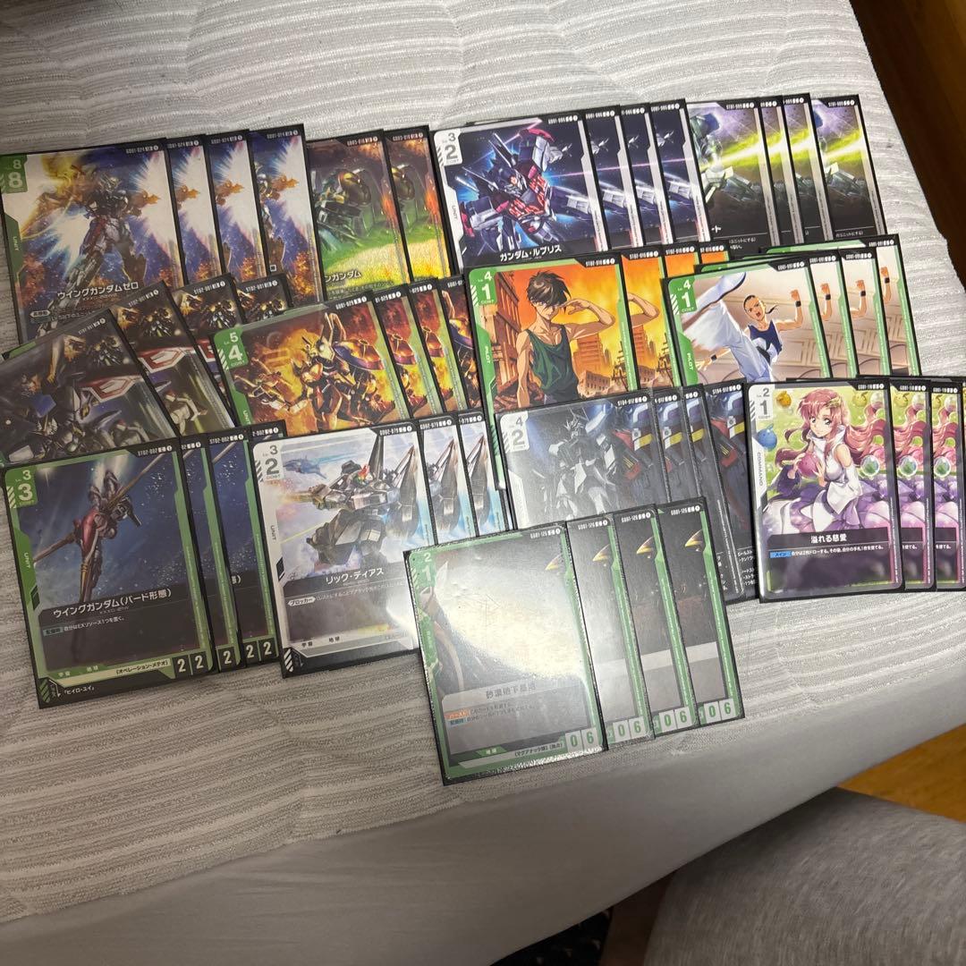 緑白ウイング　デッキ　ガンダムカードゲーム