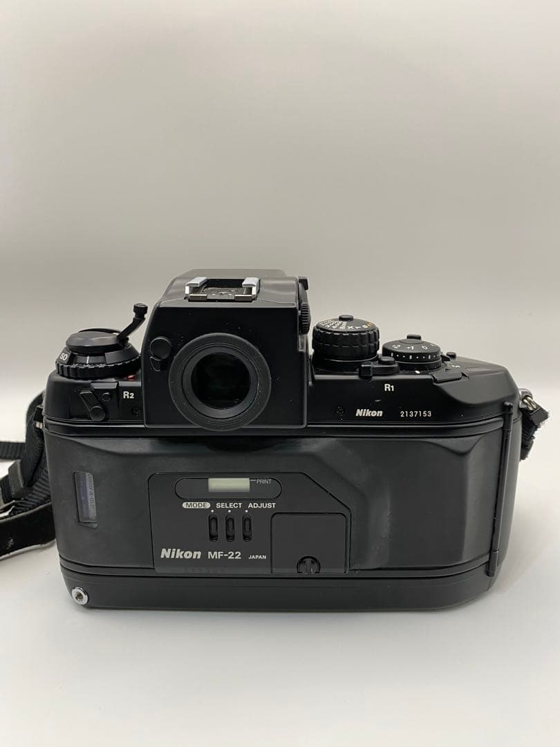 Nikon F4 フィルム一眼レフカメラ Nikkor 105mmレンズ付き