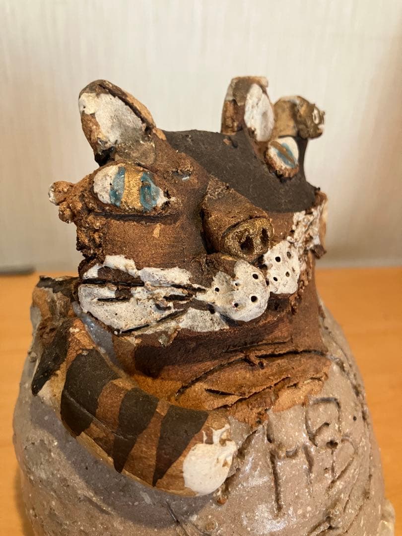 専用　森正　招き猫　左手　陶器オブジェ ユニーク　可愛い