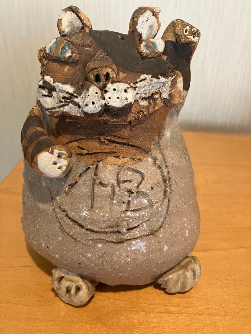 専用　森正　招き猫　左手　陶器オブジェ ユニーク　可愛い