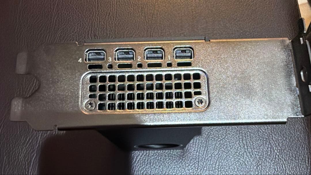 NVIDIA RTX2000 Ada GPUメモリ16GB No4