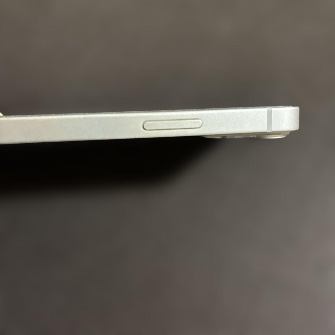 Apple iPhone 13 mini スターライト バッテリー100%