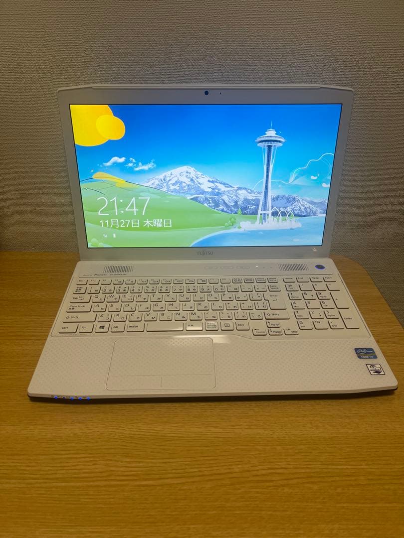 富士通 LIFEBOOK ノート PC AH77/J
