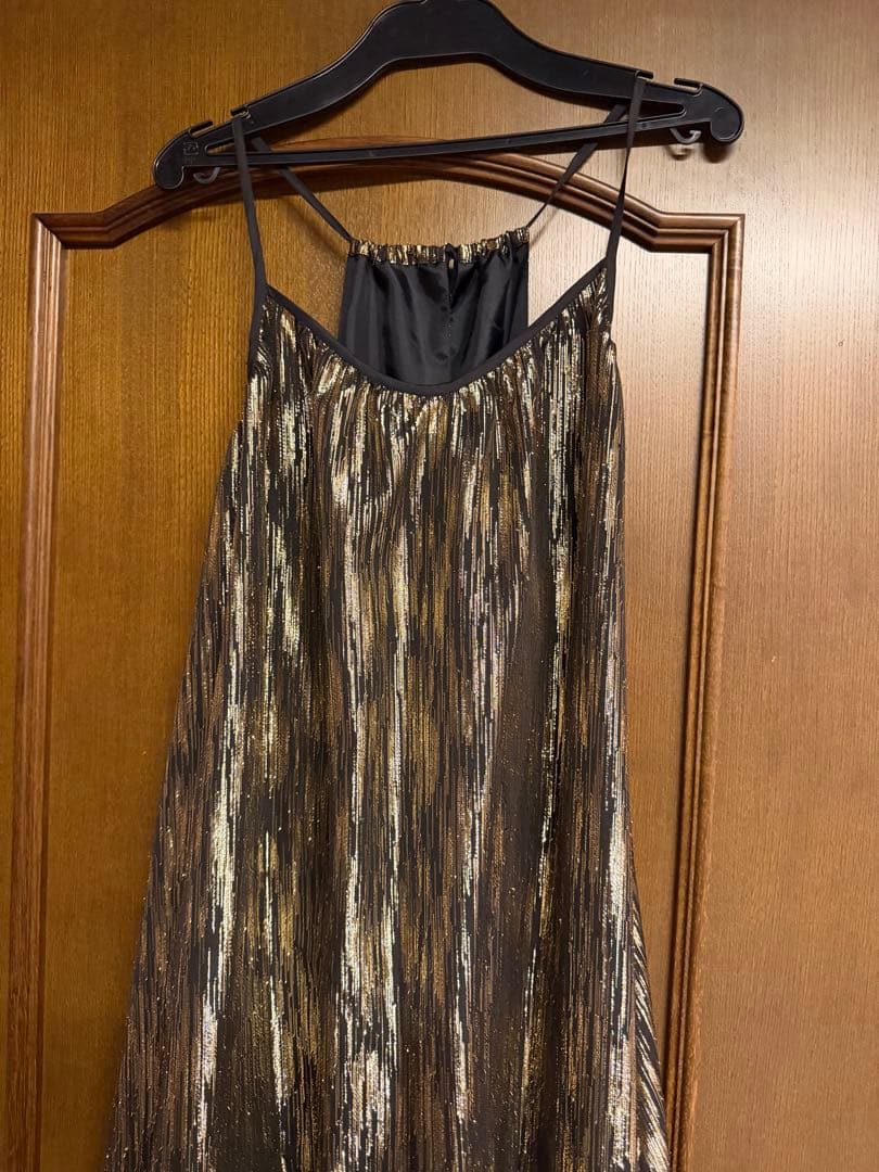 《CITY SHOP》GOLD LAME DRESS