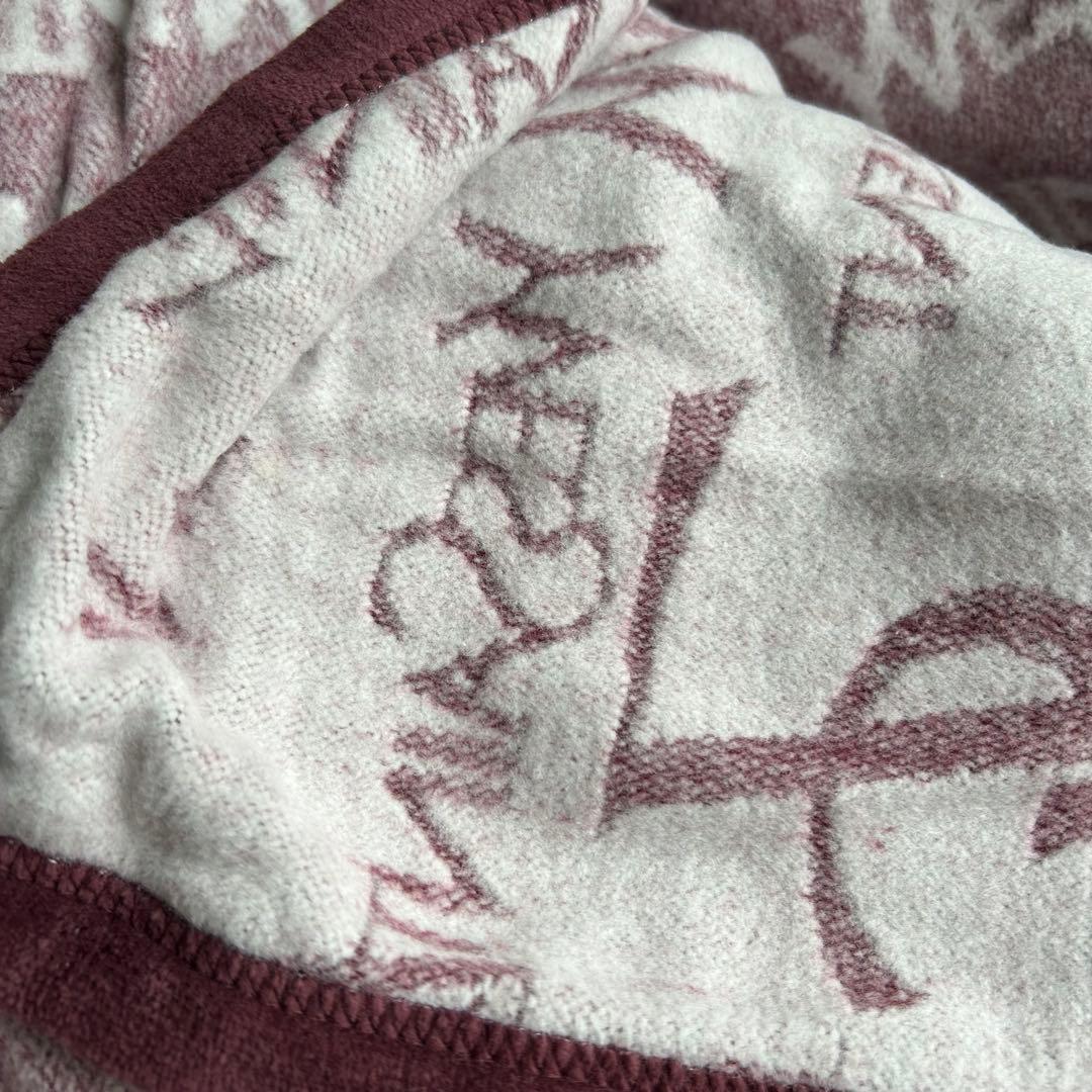 未使用　Yves Saint Laurent 毛布 140x200cm 2枚