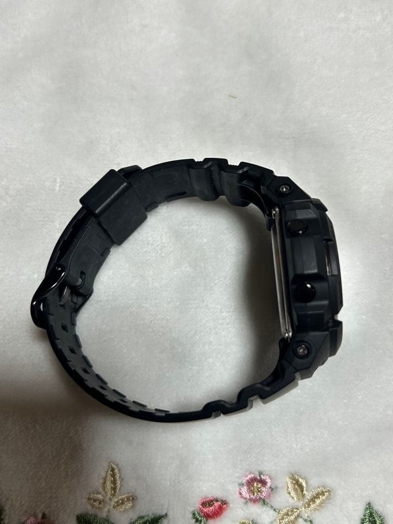 新品 ¥31900円 AWG-M100SBB-1AJF G-SHOCK
