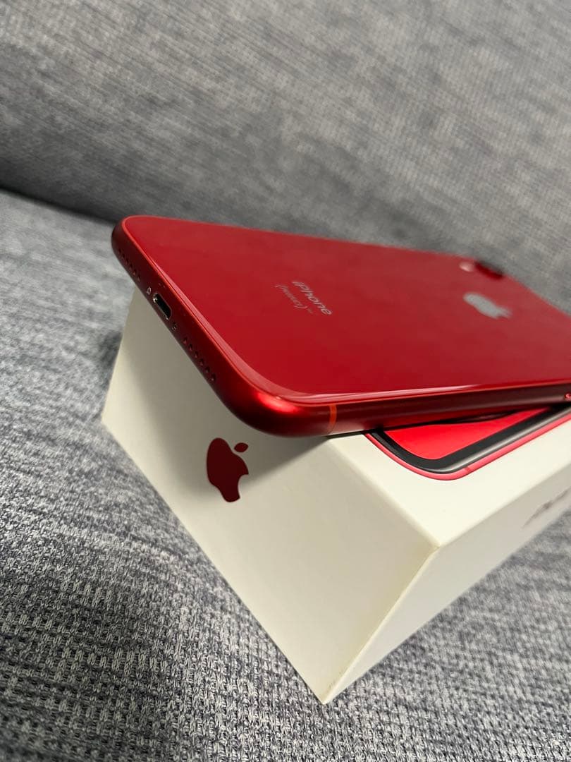 美品 iPhone XR 128GB 本体 (PRODUCT RED)