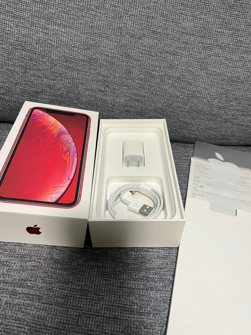 美品 iPhone XR 128GB 本体 (PRODUCT RED)